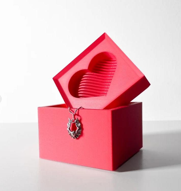 Elegant Heart Gift Box